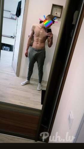 Sovakar (24 года)