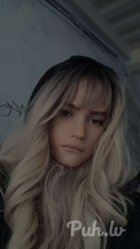 Elizabete (24 года)