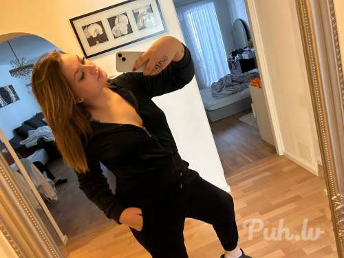 Ксения (24 aastat)