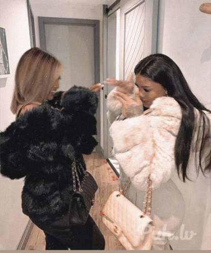 Две 💋💋💋 (24 aastat)