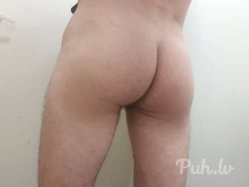 Сладкий (32 metai)