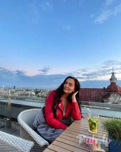 Iveta😈 (23 gadi) (Foto!) iepazīsies ar vīrieti seksam (#8689658)