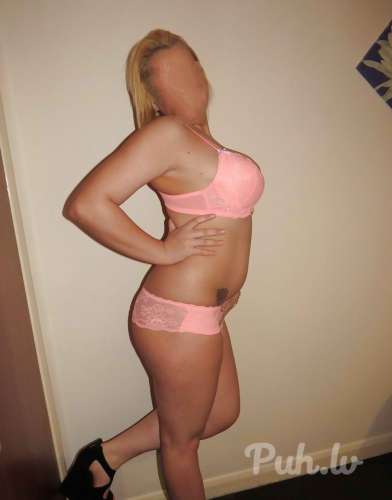 Приглашаю на массаж (классический,  лингам, простаты).  А также возбуждающий миньет…