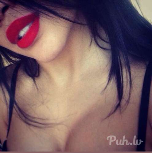 Малышка Эмми 😘 (23 gadi)