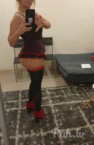 lavinja (33 aastat) (Foto!) saab mehega seksi eesmärgil tuttavaks (№8694082)