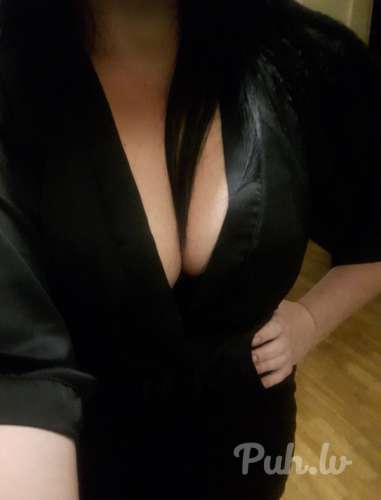 Diana (34 gadi) (Foto!) iepazīsies ar vīrieti seksam (#8694553)