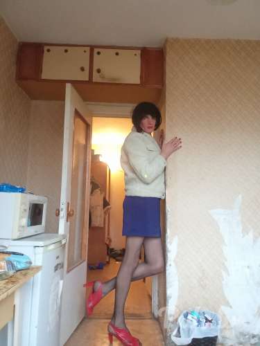 СД девушка хотела бы найти себе постоянно мужчину с машиной и хошим членом