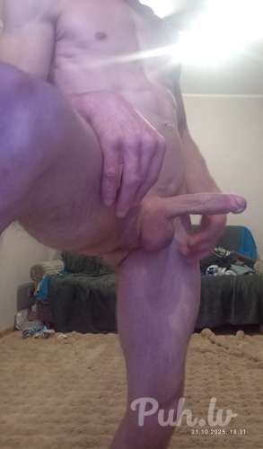 Karumnieks (35 aastat) (Foto!) saab tuttavaks naisega seksi eesmärgil (№8715554)