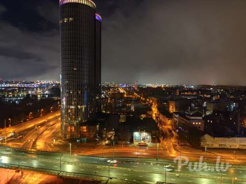 Sveiki! Hetero vīrietis tiksies ar pāri vai sievieti.  Var būt aizņemta.  Varu sni…