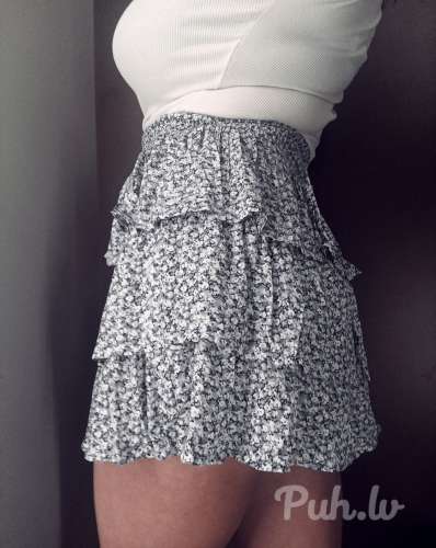 Relaksacija (31 year) (Photo!) offer escort, massage or other services (#8724821)