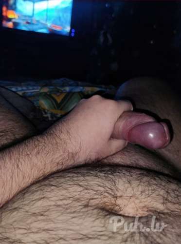 Tikties (25 aastat) (Foto!) saab tuttavaks mehega (№8748357)