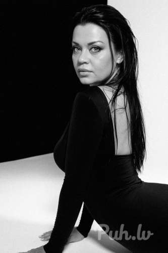 Olyariga2134 (33 years) (Photo!) offer escort, massage or other services (#8749195)