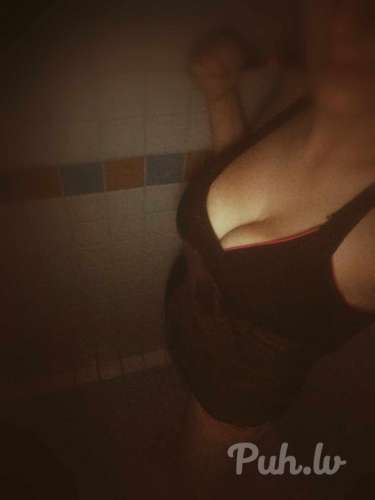 Предлагаю мужчинам расслабится в вашем авто(!) с приятным минетиком 🥰
Я девушка…