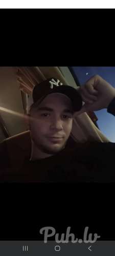 Tiksos seksam ar sievieti raksti divi pieci tris nulle astoni nulle divi astoni