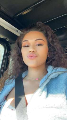 Emmanuella guilo (23 aastat) (Foto!) saab tuttavaks (№8751705)