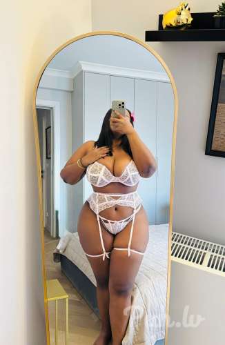 Last Days Divana (25 metų) (Nuotrauka!) pasiūlyti escorto paslaugas ar masažą (#8755364)