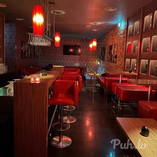 Piedāvāju darbu metenēm erotiskās masāžas salonā Vīnē,  bez seksa.  Iespēja ļoti l…