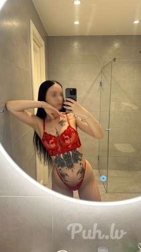 Laura (21 metai) (Nuotrauka!) pasiūlyti escorto paslaugas ar masažą (#8762782)