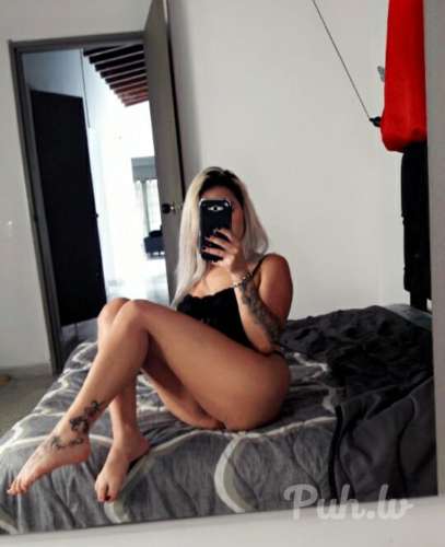 Tifanny (26 gadi) (Foto!) iepazīsies ar vīrieti seksam (#8774798)