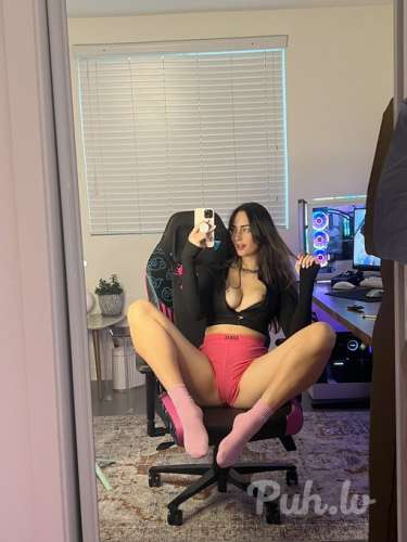 Nelly (28 aastat) (Foto!) saab mehega seksi eesmärgil tuttavaks (№8781796)