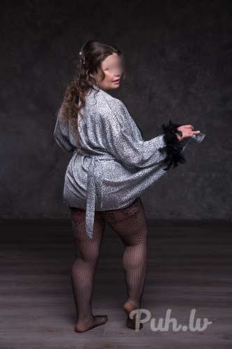 Milaja (38 aastat) (Foto!) paku saatja-, massaaži- või muid teenuseid (№8824599)