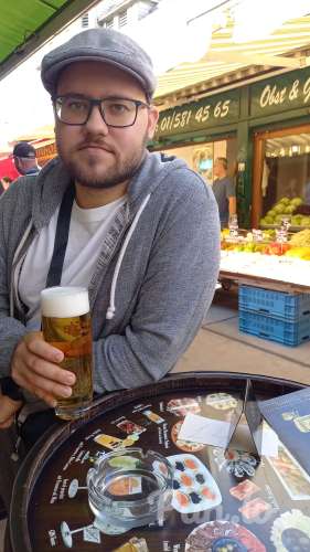 Познaкомимся?