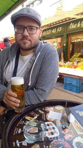 Познaкомимся?