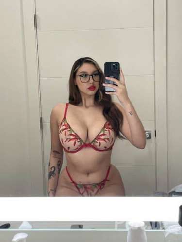 Alice (28 gadi) (Foto!) iepazīsies ar vīrieti seksam (#8834781)