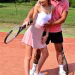 Meklēju aktīvas, kustības mīlošas sievietes vai pārus reāliem tenisa treniņiem v…