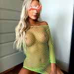 Hello guys 😘 I'm Amelia beautiful romantically girl with perfect natural body🤩 W…