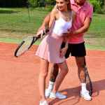 Meklēju aktīvas, kustības mīlošas sievietes vai pārus reāliem tenisa treniņiem. …